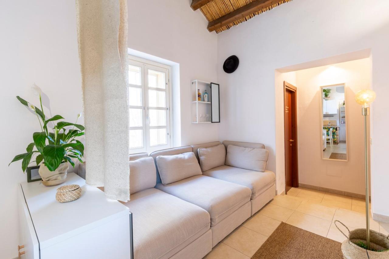 Castello Attic Sunset Terrace Apartment Cagliari Exterior photo